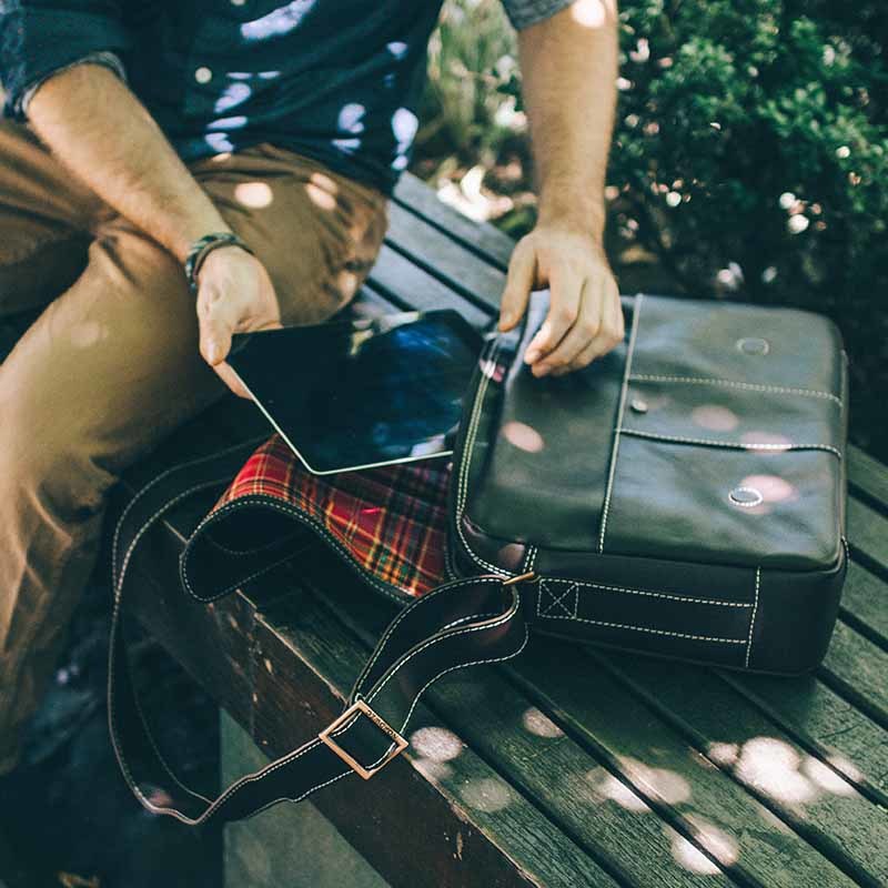 Bolsa masculina de couro para notebook City NW068 Ipad