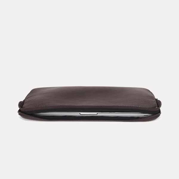 Case de notebook em couro nordweg aberto